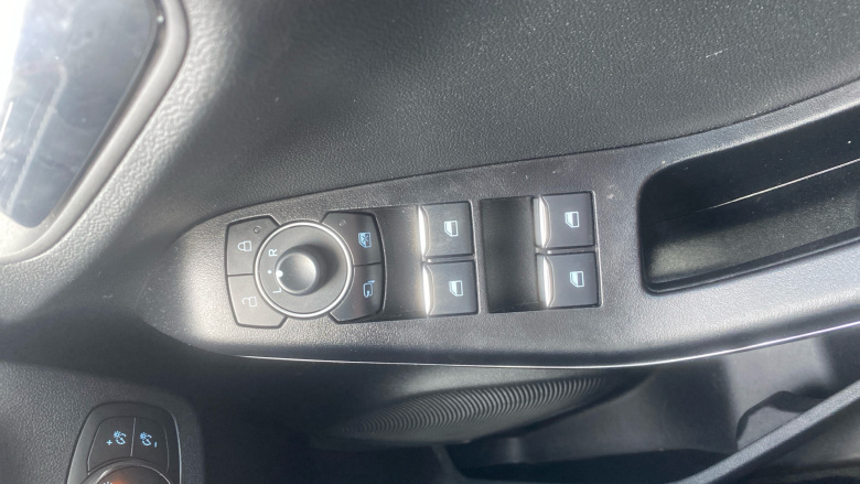 Ford Puma ST 1.0 EcoBoost Hybrid mHEV ST 5dr DCT Petrol Hatchback